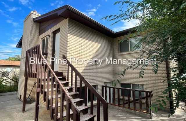 1680 Calkins Avenue photos photos