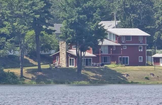 1082 Greenwich Avenue photos photos