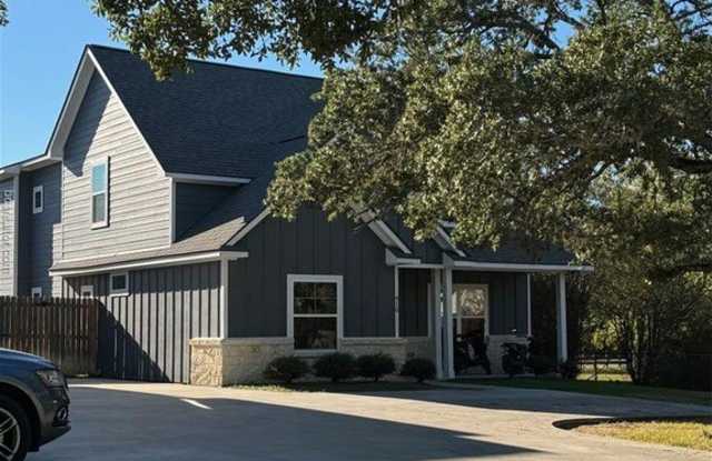 410 Moran Street - 410 Moran Street, Bryan, TX 77801