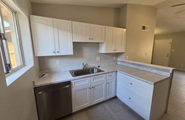 6245 E. Glencove Cir - 3 Gallery 4