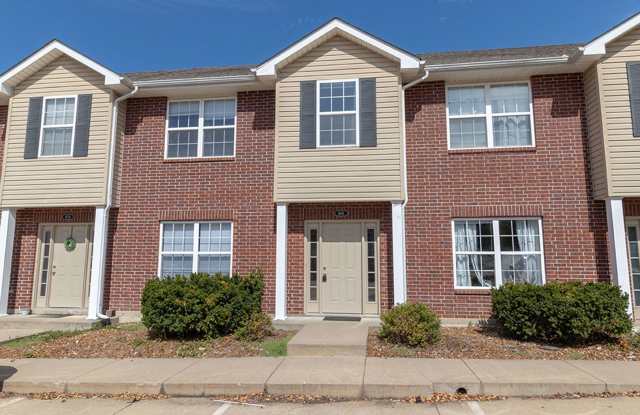 Affordable 2 Bedroom Townhouse photos photos