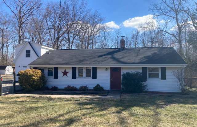 Aldie Single Family with Main level living photos photos