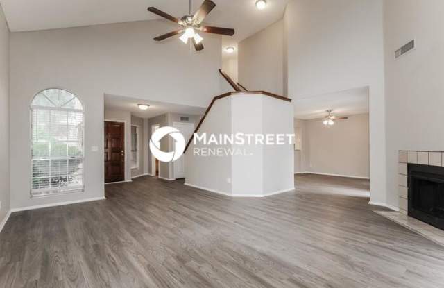 526 East Utopia Road Gallery 3