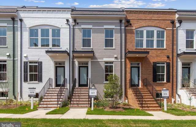 468 ALTEZZA Drive NE - 468 Altezza Drive Northeast, Washington, DC 20017