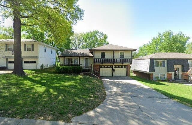 1221 North West 66th Terr - 1221 Northwest 66 Terrace, Kansas City, MO 64118