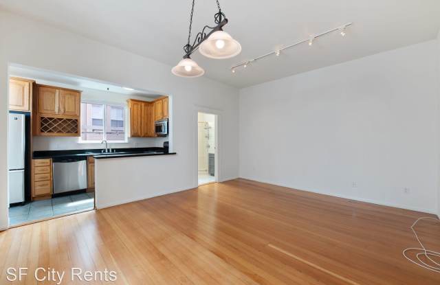 885 Greenwich St. Gallery 4