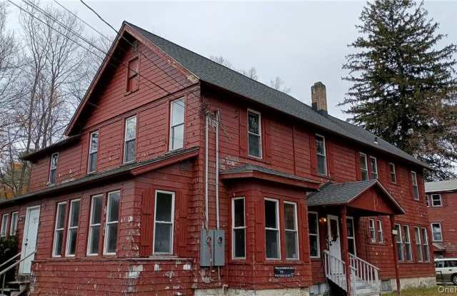 10 Church Avenue unit: 7 - 10 Church Avenue, Roscoe, NY 12776