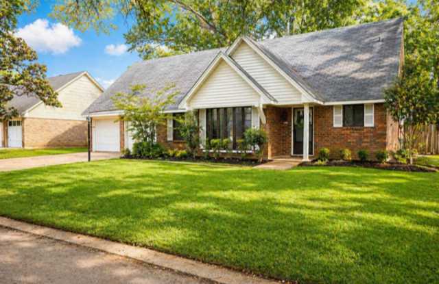 AULDS BROADMOOR TERRACE-NICE LARGE HOME photos photos