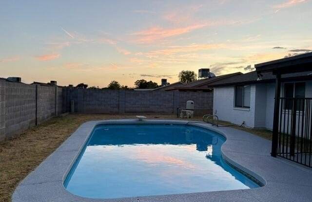 5601 W CAROL Avenue photos photos