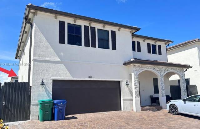 12983 SW 229th Ter photos photos