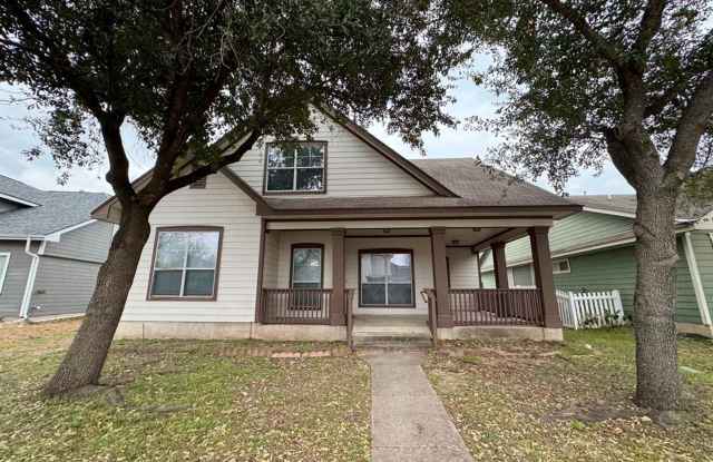 Welcome to 544 Hogan – Your Spacious Home in Plum Creek! - 544 Hogan, Kyle, TX 78640
