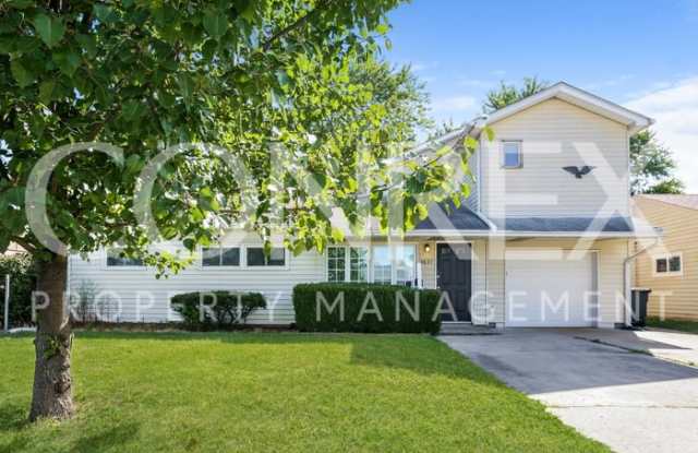 4837 Leone Drive Gallery 2