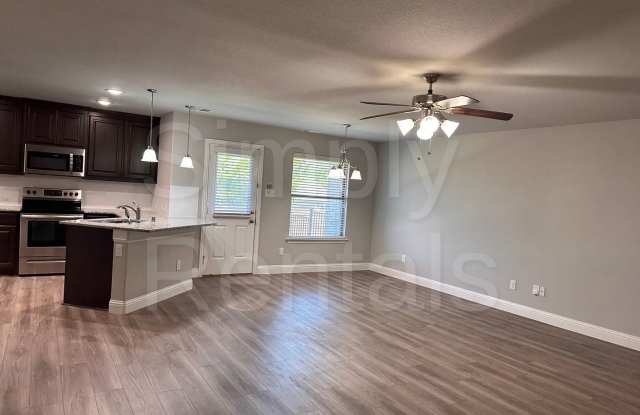 6801 Jade Dr - Greenville - Townhome Gallery 3