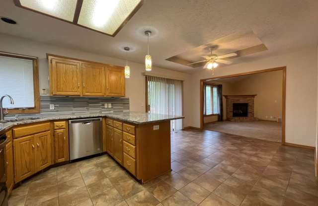 Ranch for Rent in Plattsmouth Bay Hills Gallery 3