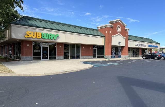 2902 W White River Boulevard Gallery 2