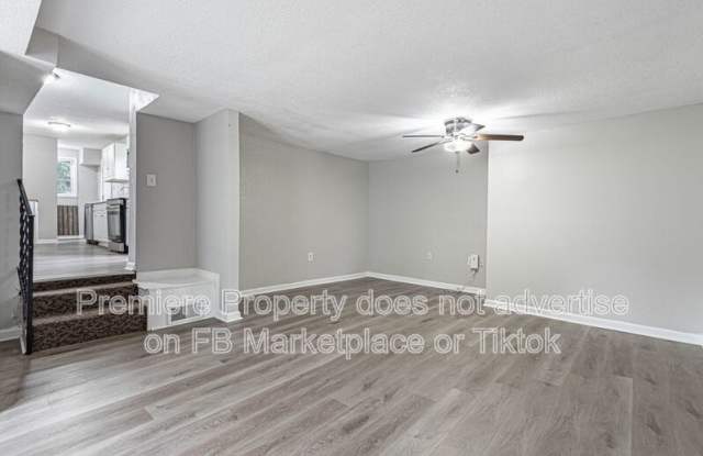 11112 N. Locust St Gallery 2