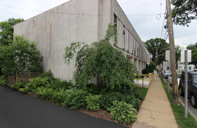 70 W OAKLAND Avenue unit: 112 photos photos