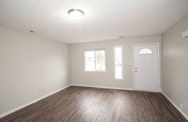 6 Rebecca Dr Gallery 3