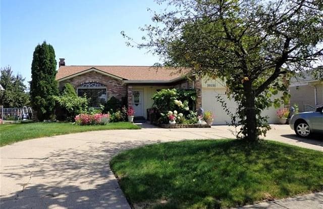 39030 PINEBROOK Drive - 39030 Pinebrook Drive, Sterling Heights, MI 48310