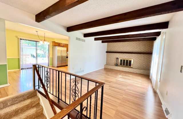 4 Bedroom, 3 Bath walking distance to Amanda Arnold Elementary! photos photos