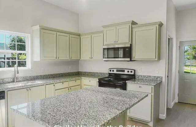 Move-In Ready 3-Bed, 2-Bath Duplex – Brand New! photos photos