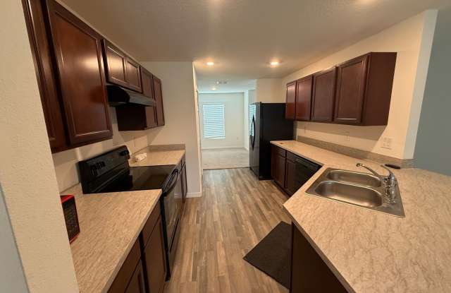 Family Home waiting for you. Gallery 4