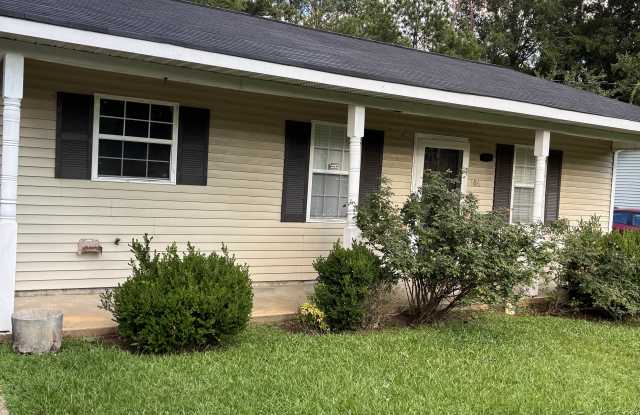 106 Luther Milsap Dr. photos photos