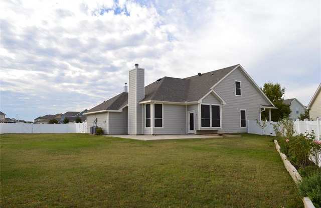 1000 Catskill Drive Gallery 2