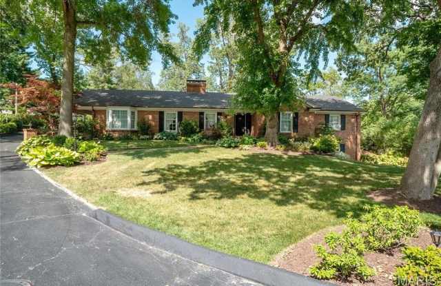 1716 Kenmont Road photos photos