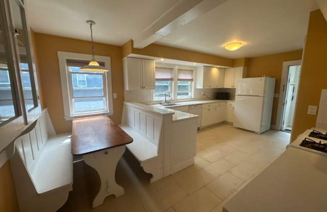 152 Trapelo Rd - 152 Trapelo Road, Belmont, MA 02478