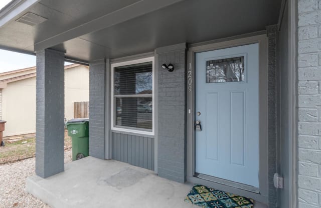 1209 Ridgemont - 1209 Ridgemont Street, Round Rock, TX 78664