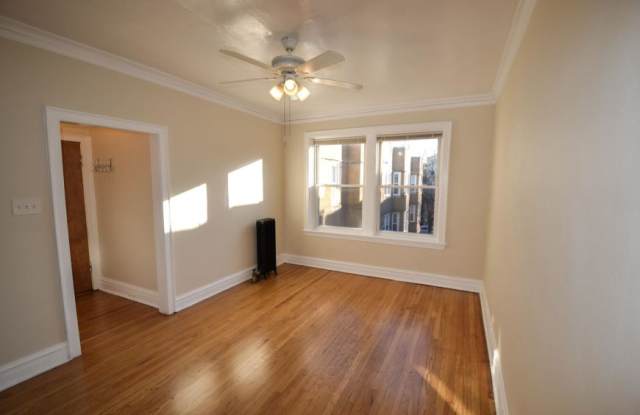 4826 West Addison St. photos photos