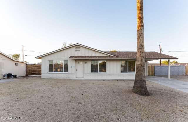 1522 W HARTFORD Avenue - 1522 West Hartford Avenue, Phoenix, AZ 85023