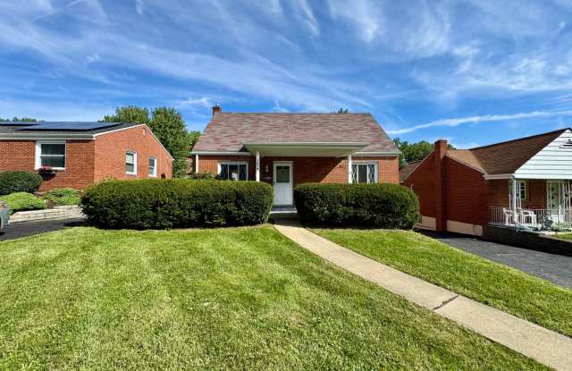 Spacious 4-Bedroom, 2-Bath Home with Classic Charm, Ample Parking & a Large Backyard! photos photos Spacious 4-Bedroom, 2-Bath Home with Classic Charm, Ample Parking & a Large Backyard! photos photos