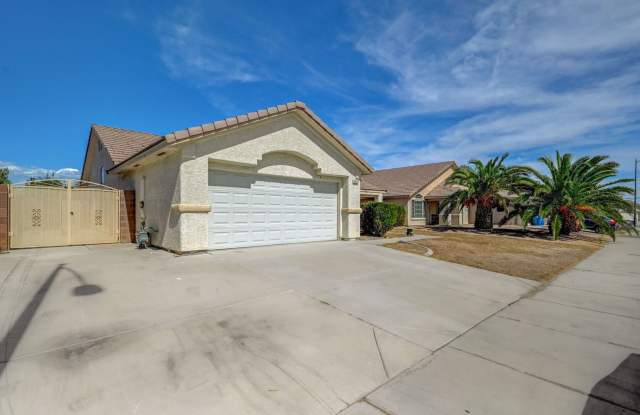 Single Story Single Family Home Gallery 4