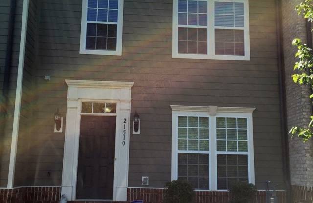 21510 Old Canal Street - 21510 Old Canal St, Cornelius, NC 28031