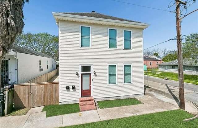 432 DELERY Street Gallery 1
