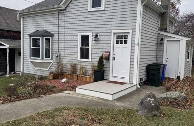 44 Assonet St. photos photos