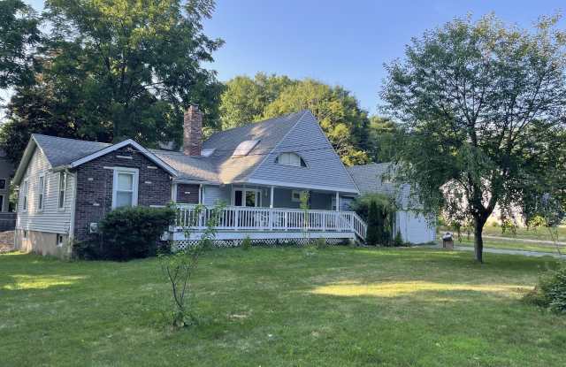 125 Old Sachems Head Road photos photos