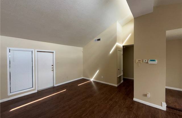 6543 Long Meadow Drive Gallery 4