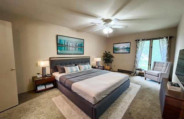 1818 East Shorewood Boulevard - 1818 East Shorewood Boulevard, Shorewood, WI 53211