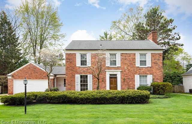 39 Deming Lane - 39 Deming Lane, Grosse Pointe Farms, MI 48236