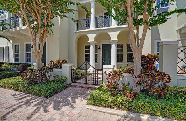 8308 NW 9th Avenue photos photos