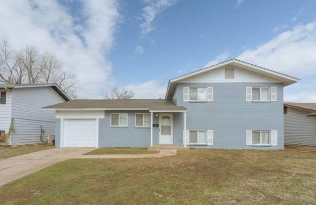 909 Astoria Avenue photos photos