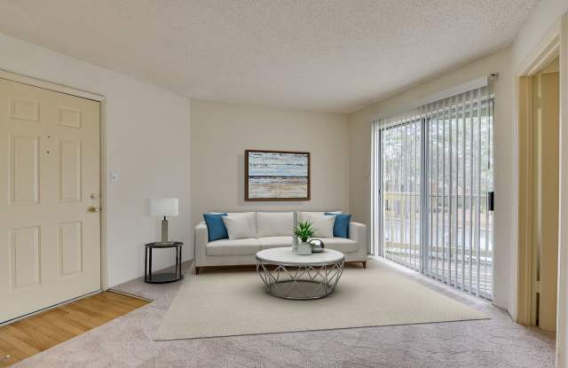 Champions Pines Apartment Homes Gallery 3