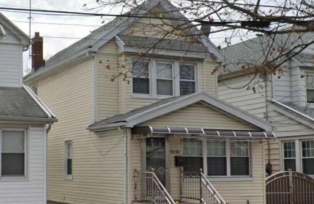 93-40 Francis Lewis Boulevard - 93-40 Francis Lewis Boulevard, Queens, NY 11428