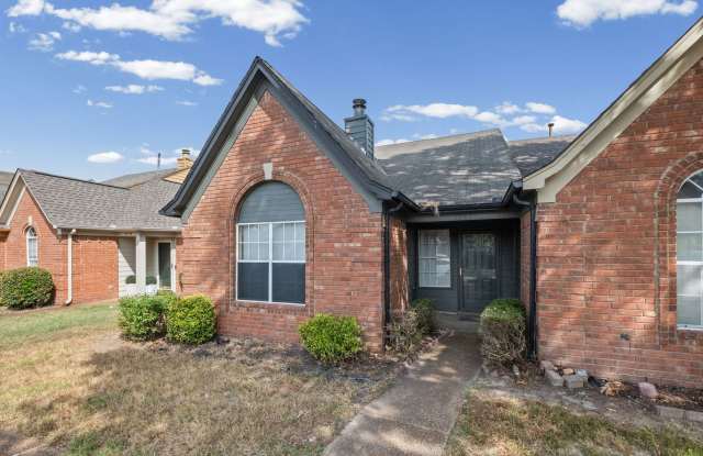 Charming Memphis Home in Desirable 38125 Gallery 4