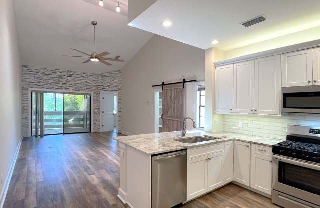 One-Bedroom Second Floor Condo in Winterset Community photos photos