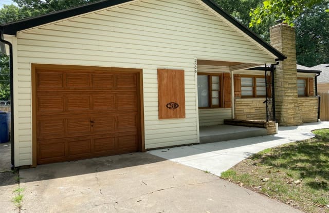 2308 S Pershing - 2308 South Pershing Street, Wichita, KS 67218