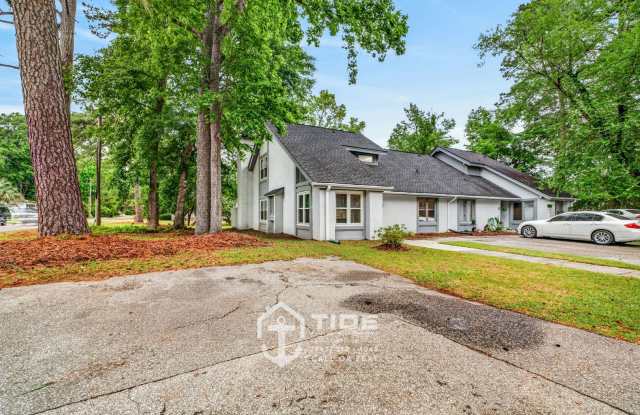 Spacious Home in the Heart of Summerville photos photos